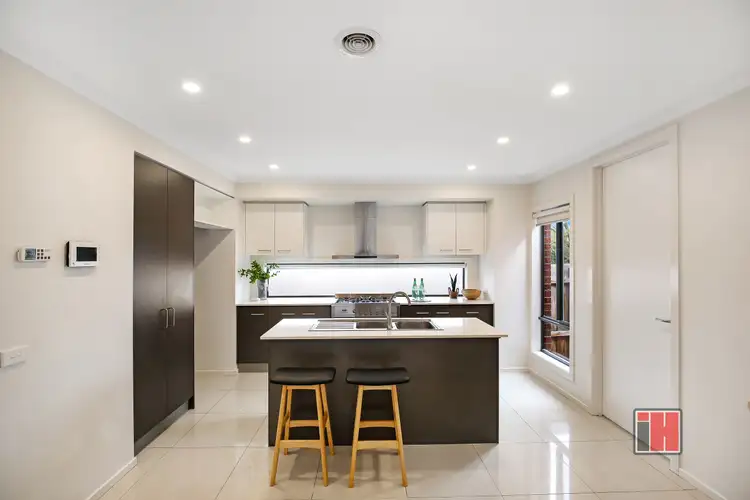 Fourth view of Homely townhouse listing, 21 Finlayson Street, Doncaster VIC 3108