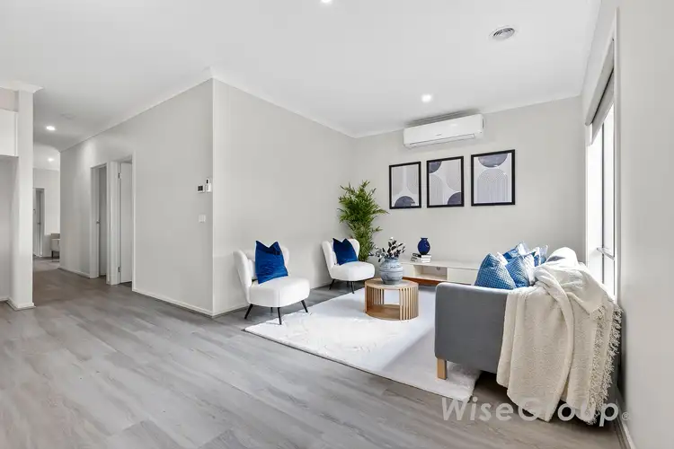 5 Valberg Way, Pakenham VIC 3810