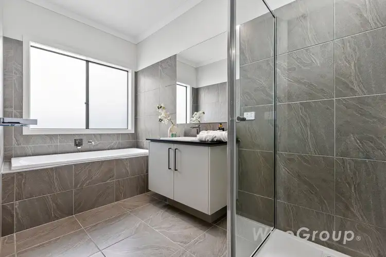 Sixth view of Homely house listing, 5 Valberg Way, Pakenham VIC 3810