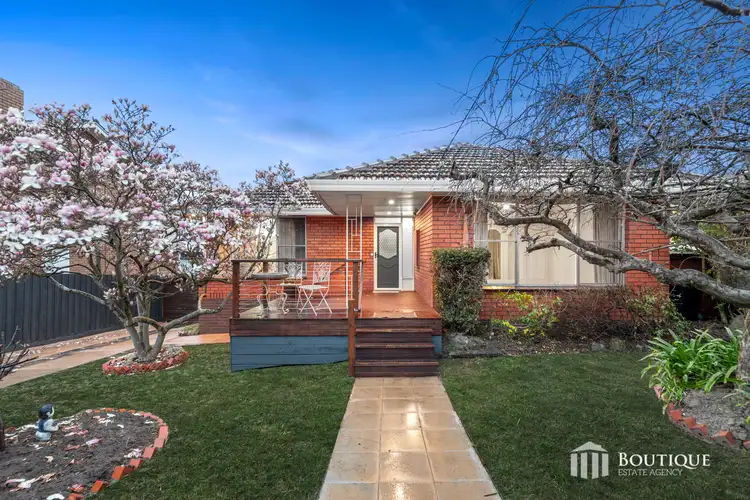 4 Surrey Road, Dandenong North VIC 3175