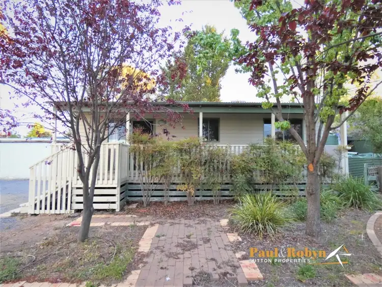 6 Mulley Street, Holder ACT 2611