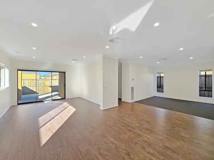 Fifth view of Homely house listing, 11 Inglenook Circuit, Armstrong Creek VIC 3217