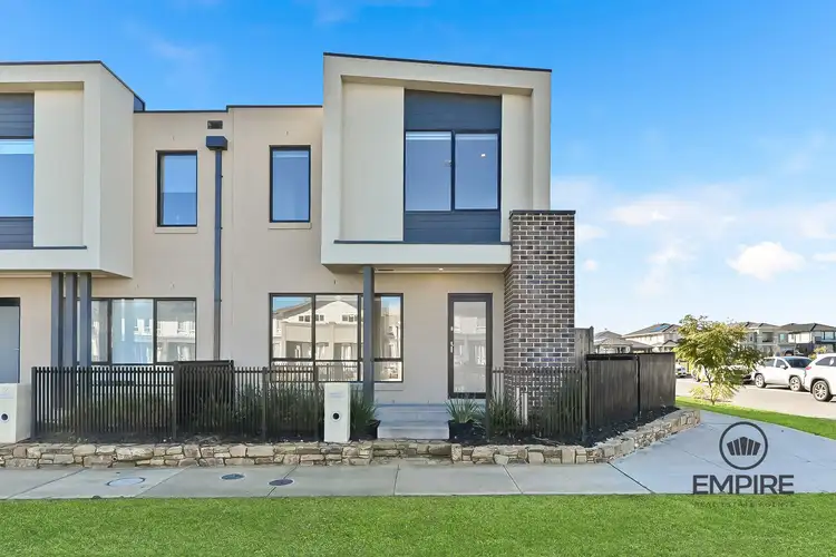 21 Portobello Boulevard, Clyde North VIC 3978