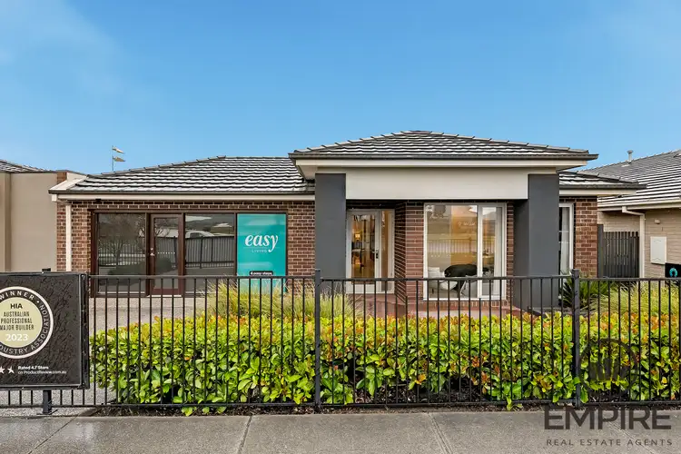 47 Centenary Boulevard, Officer South VIC 3809