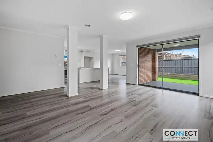 Sixth view of Homely house listing, 33 Burford Way, Cranbourne North VIC 3977