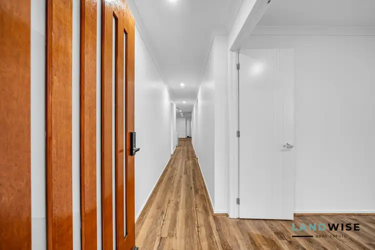 14 Harwich Street, Rockbank VIC 3335