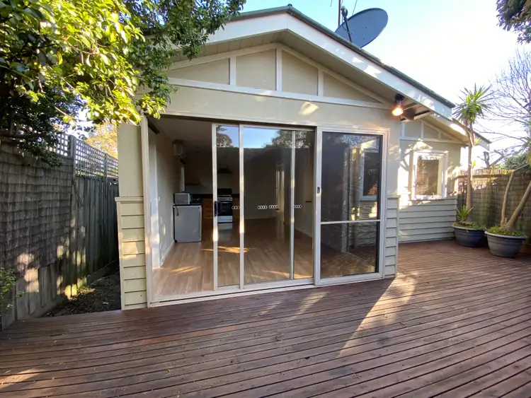 5A Reserve Road