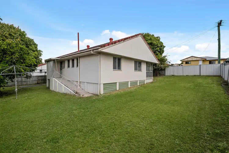 Second view of Homely house listing, 4 Magpie Street, Inala QLD 4077