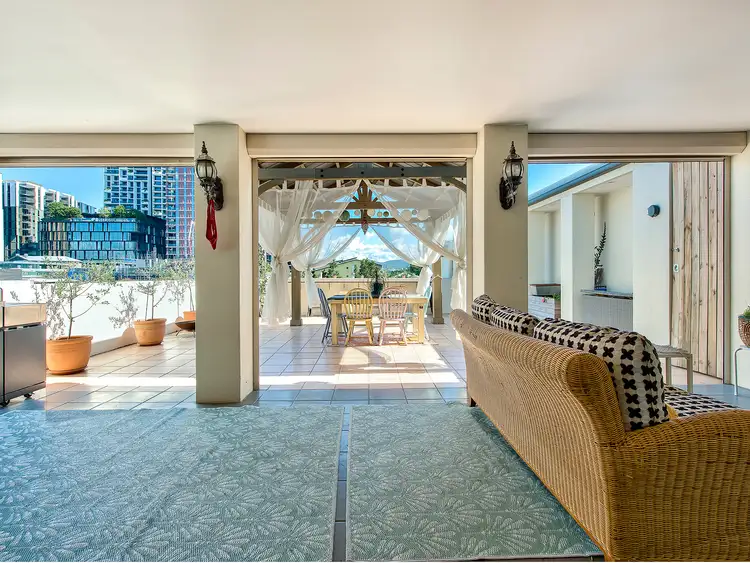 509/5 Edmondstone Street, South Brisbane QLD 4101
