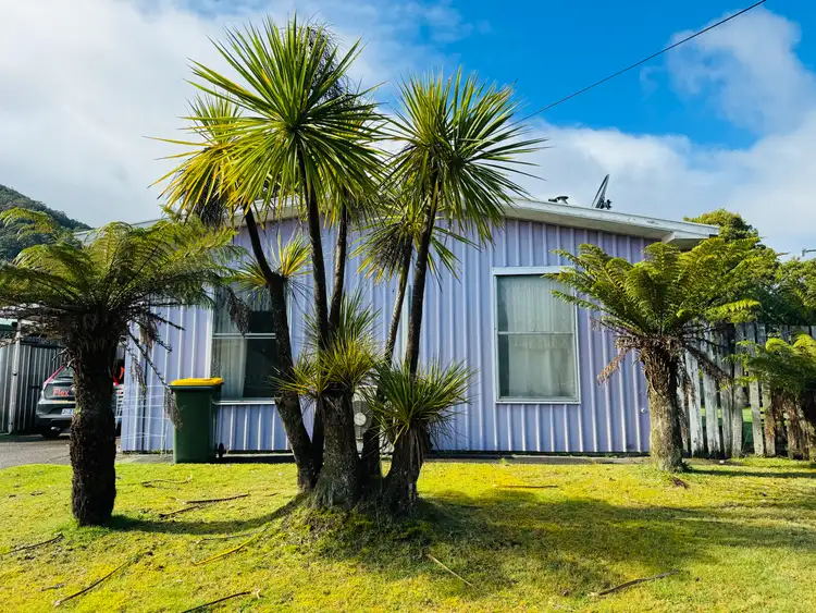 2 Blackwood Avenue, Rosebery TAS 7470