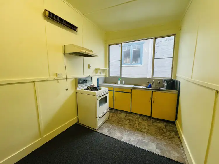 Fifth view of Homely house listing, 8 Williams Avenue, Queenstown TAS 7467