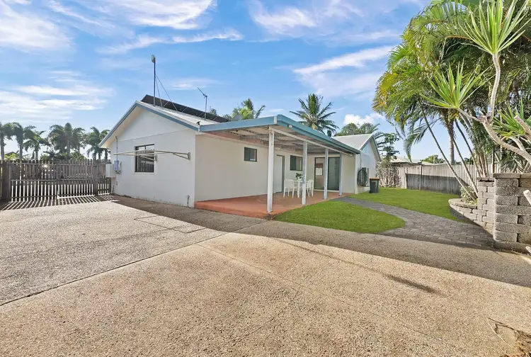 Second view of Homely house listing, 7 Hammer Street, Slade Point QLD 4740