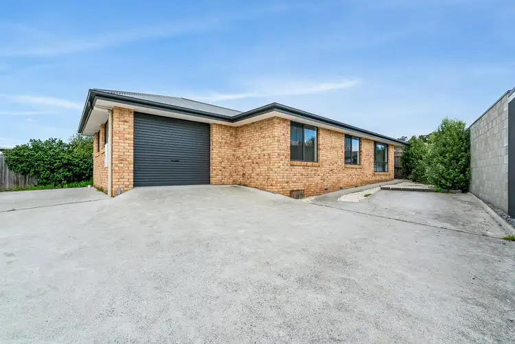 2/103 Bass Street, Warrane TAS 7018