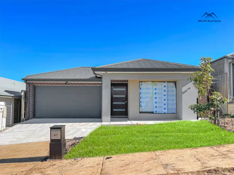 97 Apsley Parkway