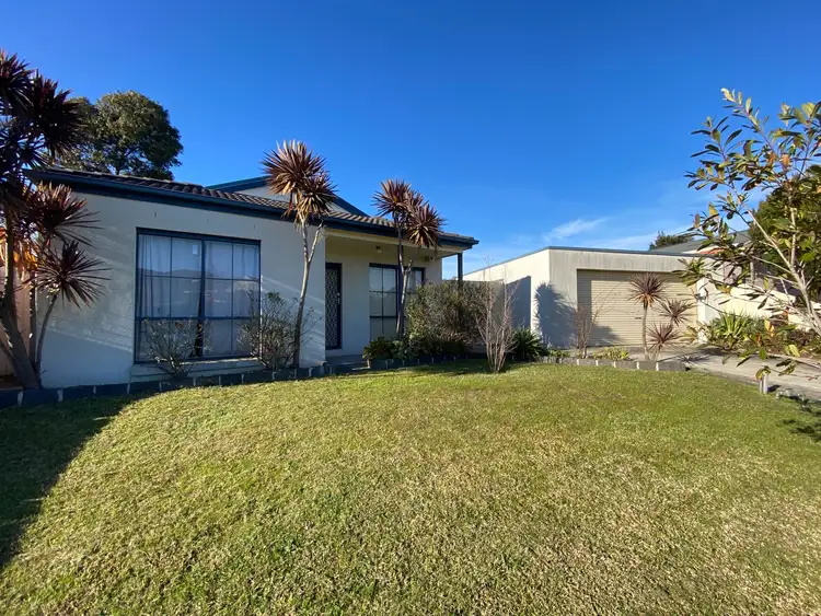 45 Bella Crescent, Hallam VIC 3803