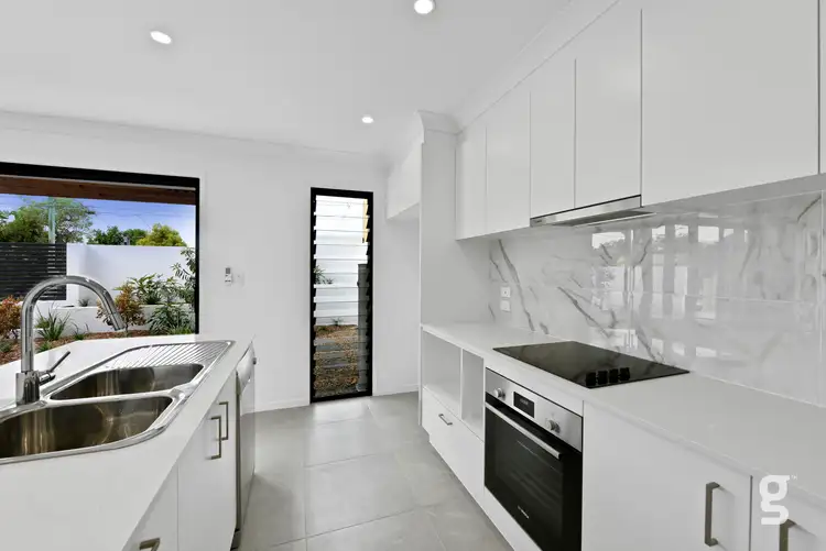 Fifth view of Homely townhouse listing, 1/35 Wickham Street, Morningside QLD 4170