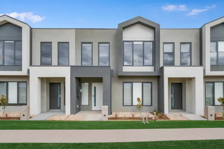 Main view of Homely townhouse listing, 531 Hogans Road, Tarneit VIC 3029