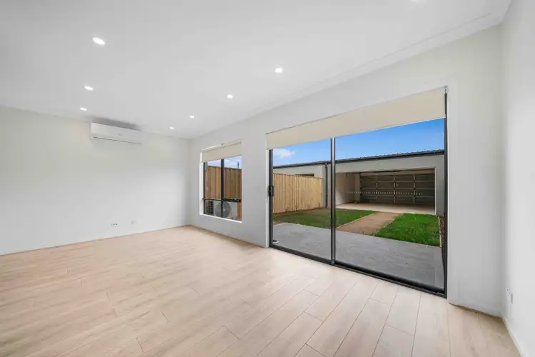 Fourth view of Homely townhouse listing, 531 Hogans Road, Tarneit VIC 3029