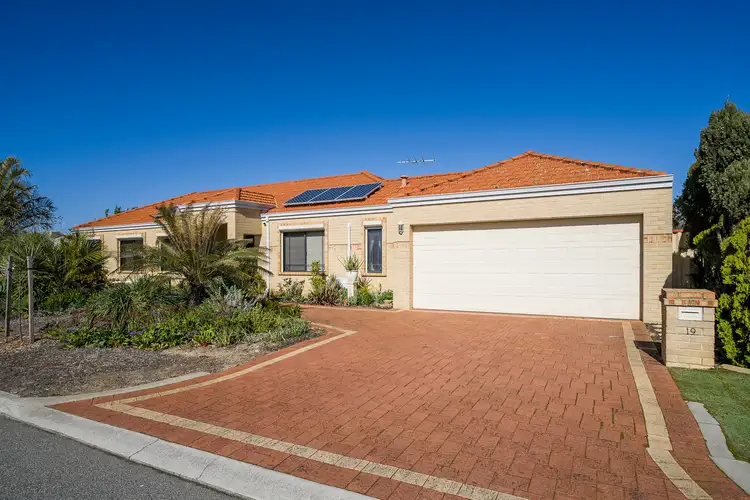 19 Estcourt Road, Redcliffe WA 6104