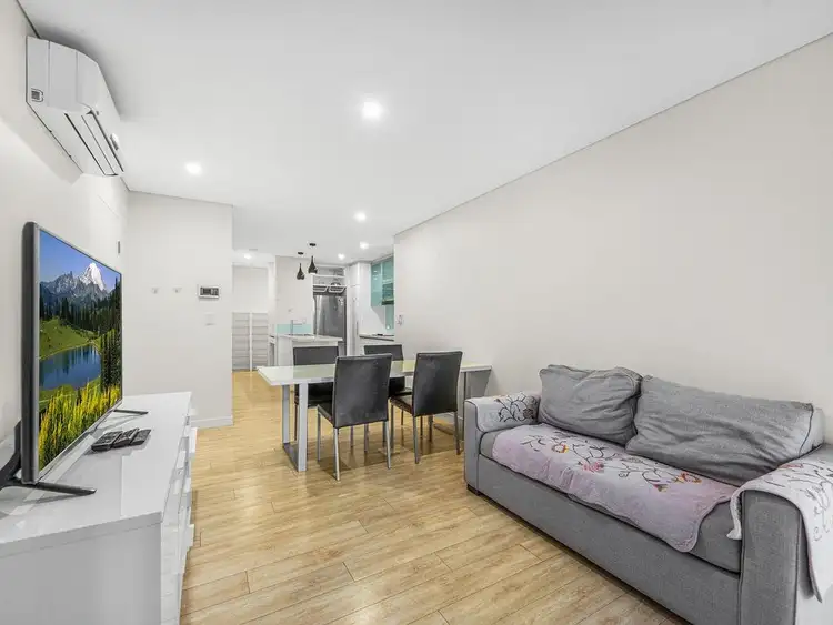 Fourth view of Homely unit listing, 9/39-41 Clarence Road, Indooroopilly QLD 4068
