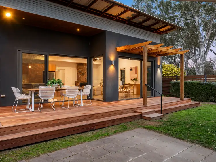 1 Farrall Court, Mansfield VIC 3722