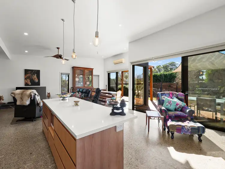 1 Farrall Court, Mansfield VIC 3722
