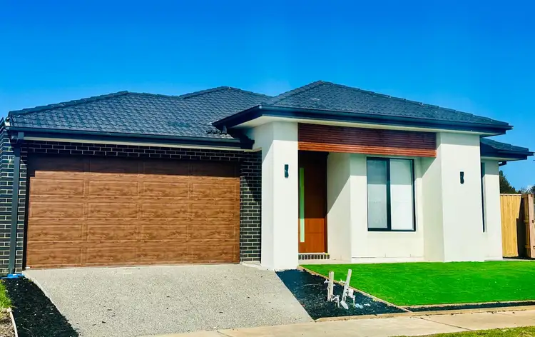 54 Prana Way, Werribee VIC 3030