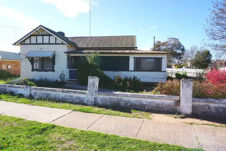 65 Operator Street, West Wyalong NSW 2671