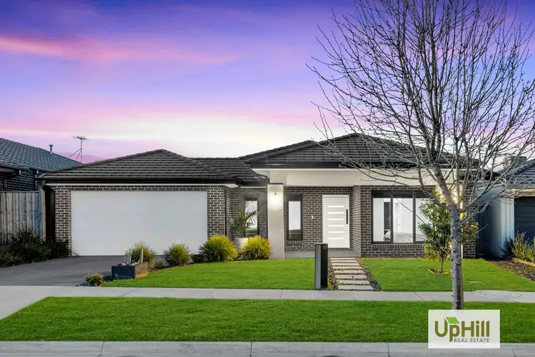 39 Garrard Crescent