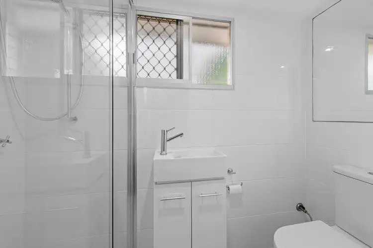 Fourth view of Homely unit listing, 2/5 Eliza Way, Maroochydore QLD 4558