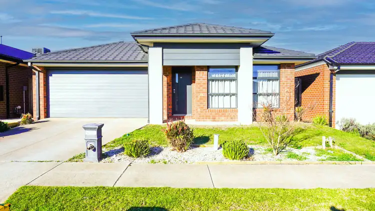 12 Kilcunda Drive, Truganina VIC 3029