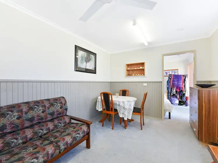 Fourth view of Homely unit listing, 6 Butler Court, Cranbourne VIC 3977