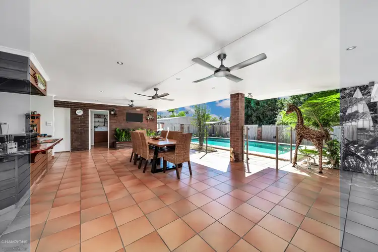 6 Peridot Street, Bayview Heights QLD 4868