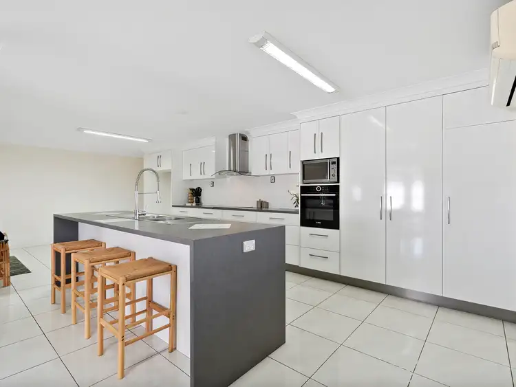 Sixth view of Homely house listing, 5 Brigalow Place, Lammermoor QLD 4703