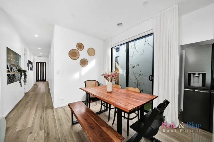 11 Gumnut Walk, Rockbank VIC 3335