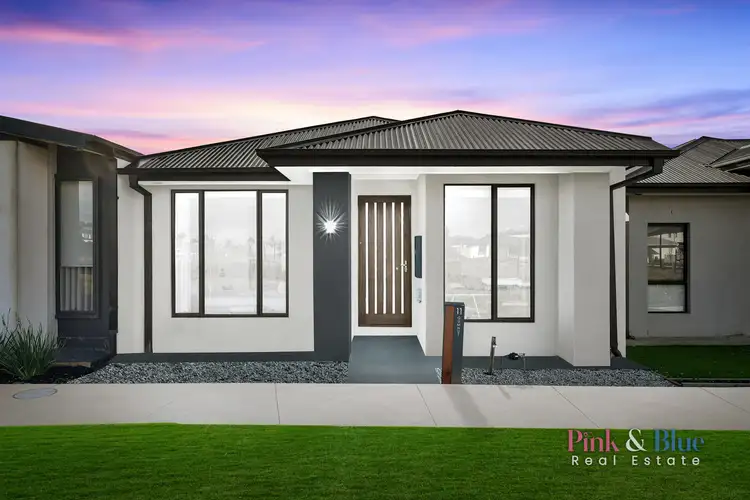 11 Gumnut Walk, Rockbank VIC 3335