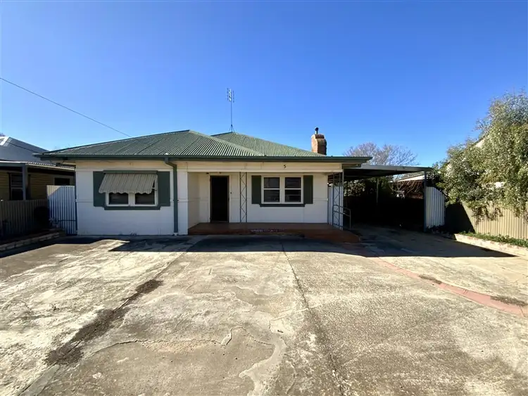 5 Ryan Street, Forbes NSW 2871