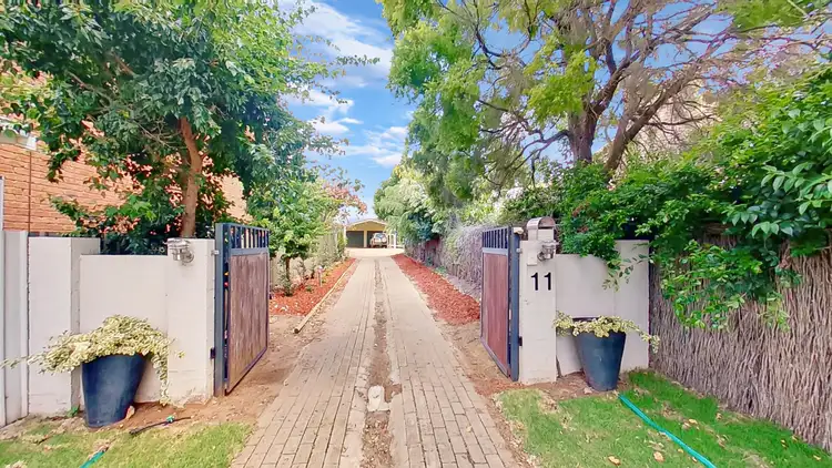 11 Keane Avenue, Dubbo NSW 2830