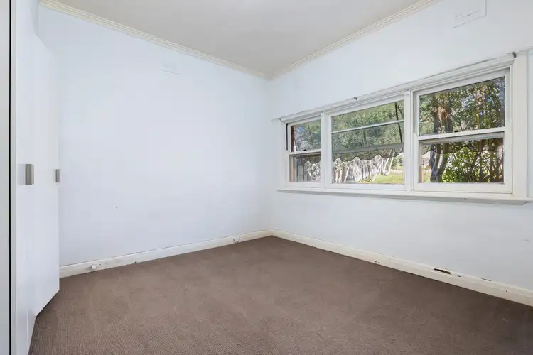 Sixth view of Homely house listing, 640 Yambla Avenue, Albury NSW 2640