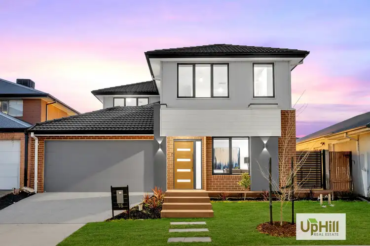 15 Burnbank Parade, Clyde North VIC 3978