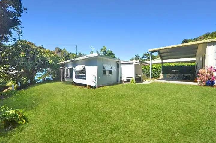 Second view of Homely house listing, 4 Elizabeth Street, Flying Fish Point QLD 4860