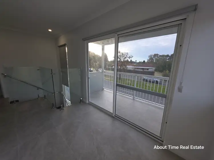 298 A Marangaroo Drive, Koondoola WA 6064