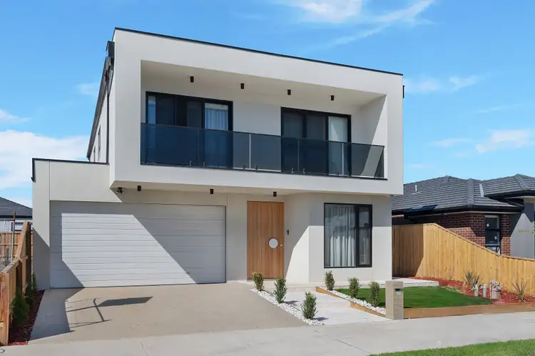Second view of Homely house listing, 17 Kilarnie Boulevard, Wollert VIC 3750