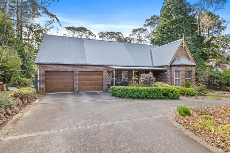 210 Hat Hill Road, Blackheath NSW 2785