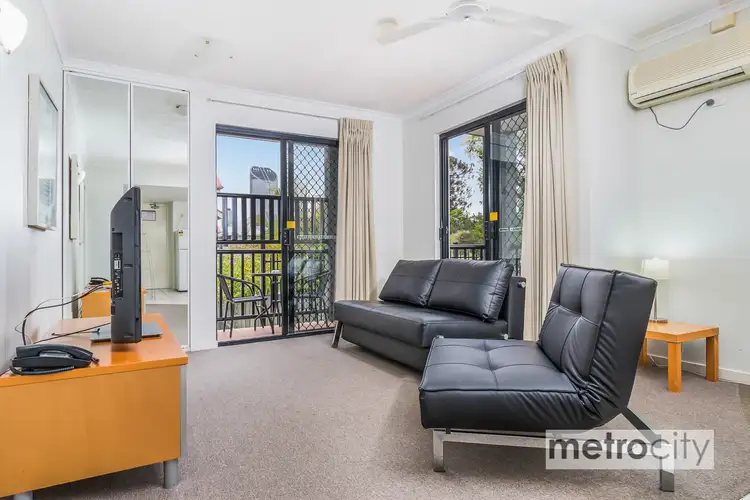 Third view of Homely apartment listing, 4/49 Russell Street, South Brisbane QLD 4101