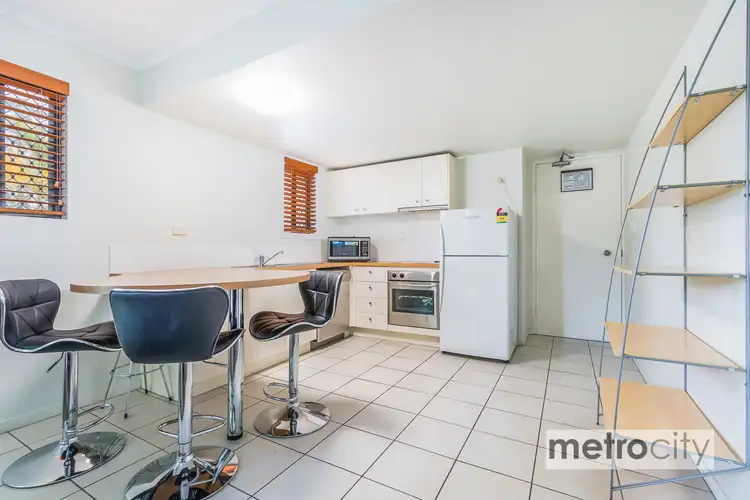 Fifth view of Homely apartment listing, 4/49 Russell Street, South Brisbane QLD 4101