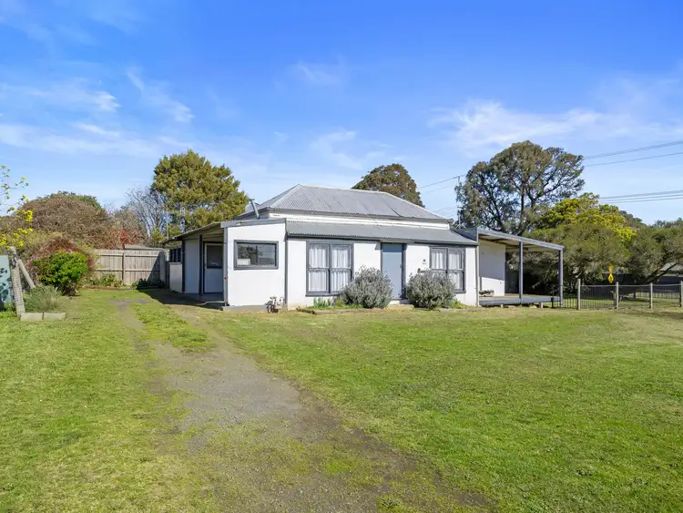 47 Clarke Street, Koroit VIC 3282