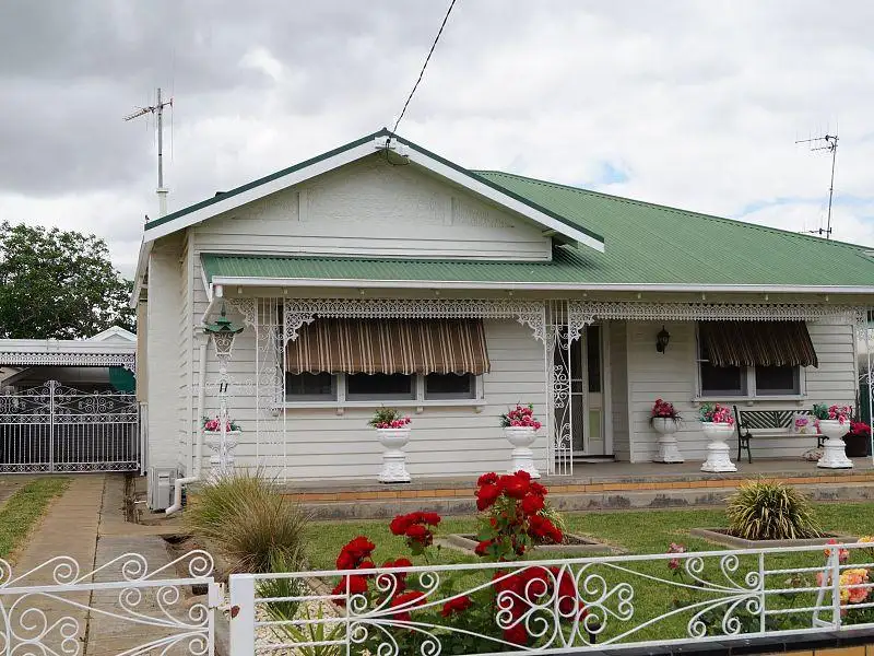 Main view of Homely house listing, 11 WEDDELL STREET, Shepparton VIC 3630