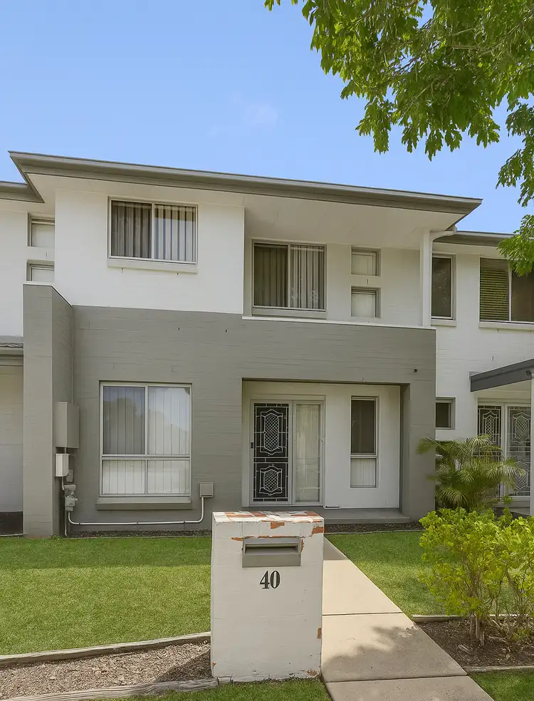 40 Princeton Circuit