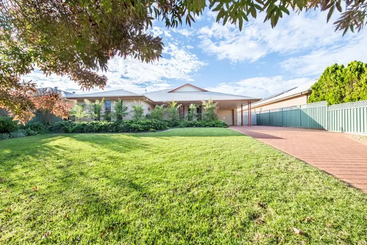 6 Azure Avenue, Dubbo NSW 2830